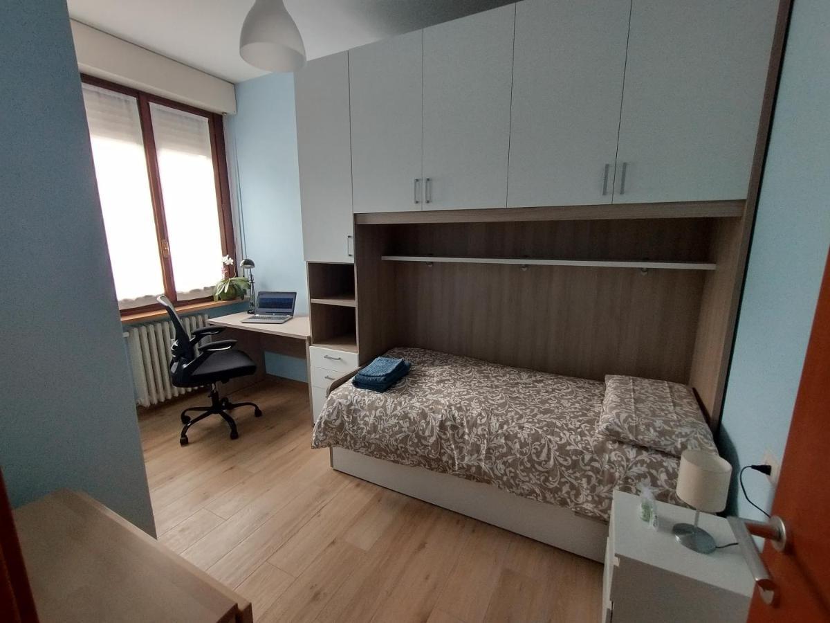 Apartmán La Casa Del Birraio Sondrio Exteriér fotografie